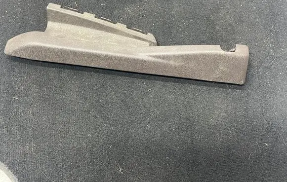 Opel Astra J Front door seat control surround trim 13257151