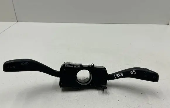Volkswagen Polo IV 9N3 Wiper turn signal indicator stalk/switch 6Q0953503CE 2511198 204165ATW