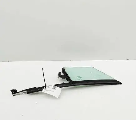 Mercedes-Benz EQE v295 Front door vent window glass four-door A2957201500 43R00050