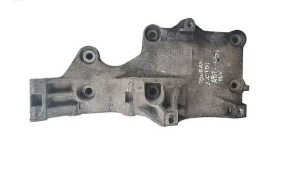 Volkswagen Touran I Generator/alternator bracket 03G903143A