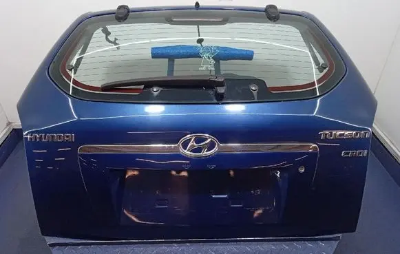 Hyundai Tucson JM Tailgate/trunk/boot lid 