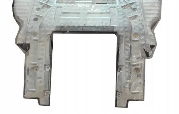 Opel Zafira B Engine splash shield/under tray