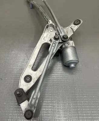 Porsche 911 991 Front wiper linkage and motor 99162410604 20140414 0390243072