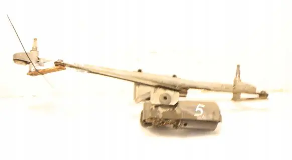 Renault Clio II Front wiper linkage and motor 0390241153