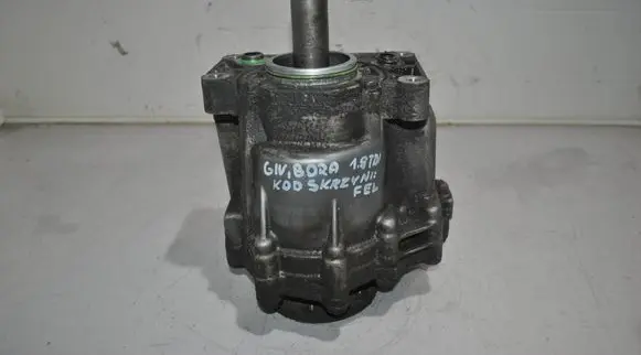 Volkswagen Golf IV Rear gearbox reducer/haldex oil pump 02M409148A