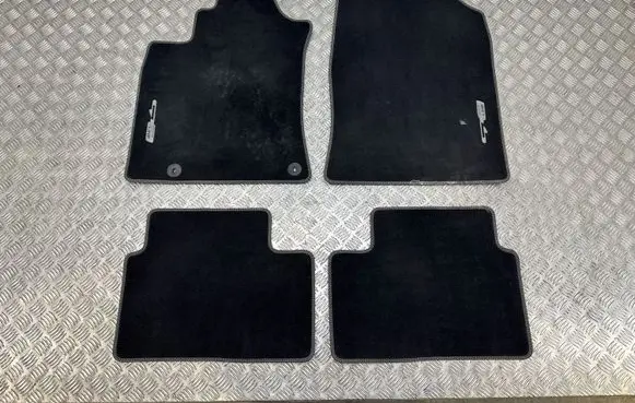 KIA Ceed Car floor mat set J7143ADE01GL