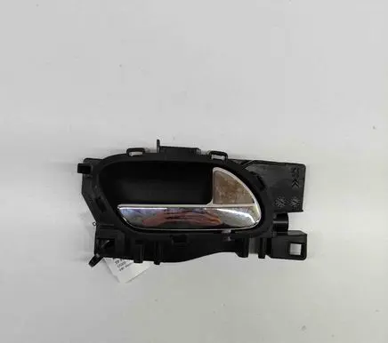 Peugeot 5008 Front door interior handle 9683446077 9683446577