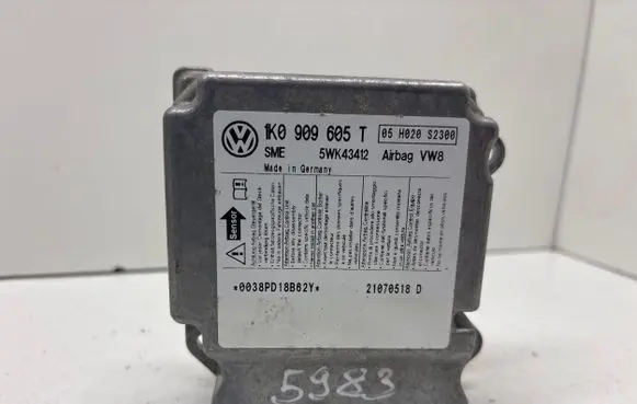Skoda Octavia Mk2 (1Z) Airbag control unit/module 1K0909605T