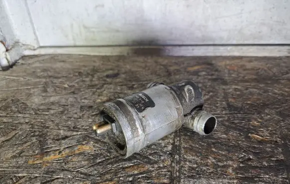 Mercedes-Benz E W124 Throttle valve position sensor 0001412225 0280140510