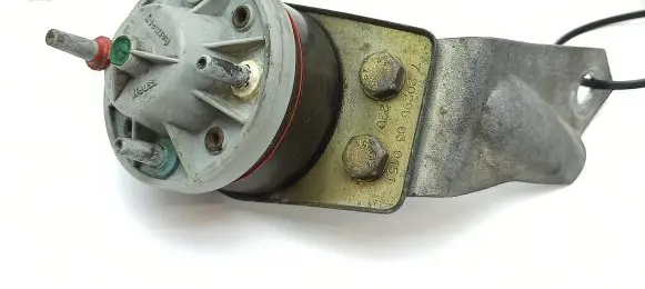 BMW 7 E23 other engine part 720295030151 72029503 720295