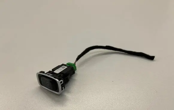 Volvo V60 Engine start stop button switch 31394114