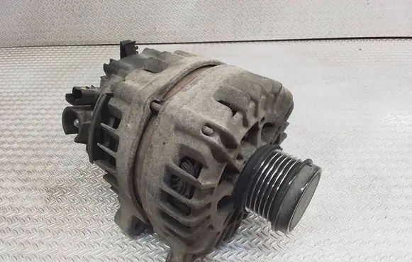 Peugeot Partner Generator/alternator 9810525380