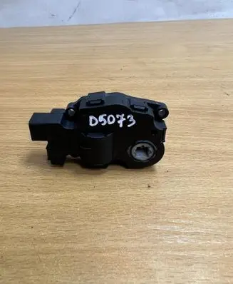 BMW 5 F10 F11 Intake manifold valve actuator/motor 410475522 D5073