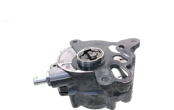 Audi A4 S4 B7 8E 8H Fuel injection high pressure pump 03G145209D
