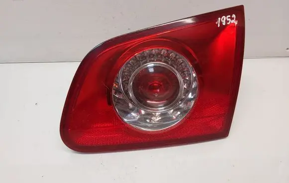 Volkswagen PASSAT B6 Tailgate rear/tail lights 3C9945094