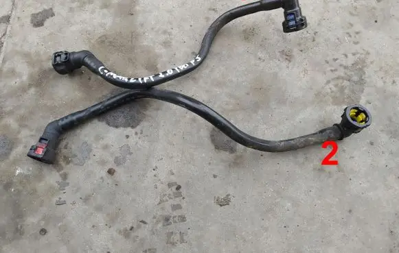 Ford Focus C-MAX Gearbox oil cooler pipe/hose