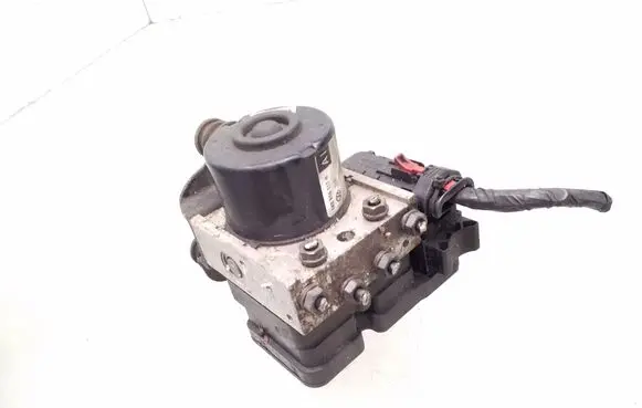Skoda Octavia Mk2 (1Z) ABS Pump 1K0614117H 1K0907379P