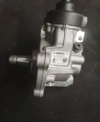 Skoda Karoq Fuel injection high pressure pump 04L130755E 0445010538