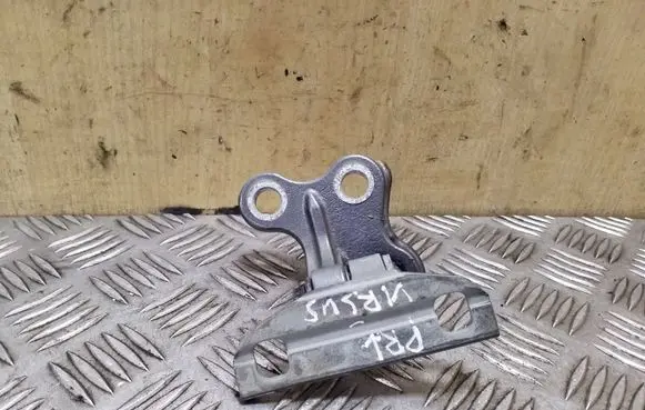 Volvo S60 Front door upper hinge 31299542