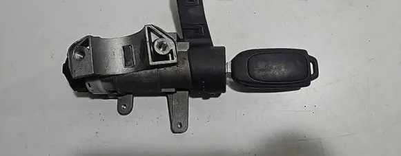 Volvo XC90 Ignition lock 73760 8621509 28162483