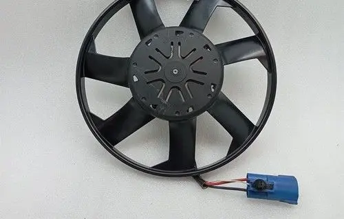 Ferrari FF Radiator cooling fan shroud