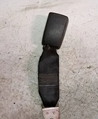 Peugeot 107 Front seatbelt buckle E034501 B480