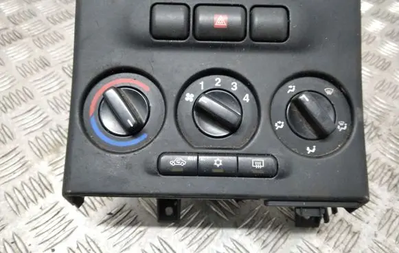Opel Zafira A Climate control unit 024420732
