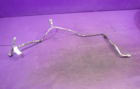 Ford Focus C-MAX Air conditioning (A/C) pipe/hose
