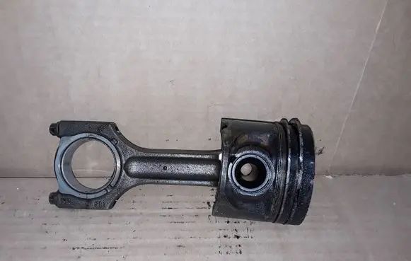BMW X5 E70 Piston with connecting rod 512S81