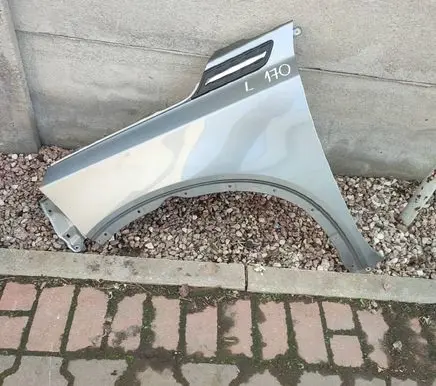 Suzuki Vitara (LY) Fender L170