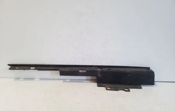 Polestar 2 Fender end trim 32234902
