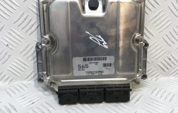 Volvo S40, V40 Engine control unit/module 8200319960 8200319969