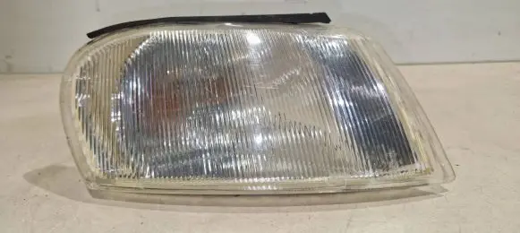 Opel Vectra B Front indicator light 90464683