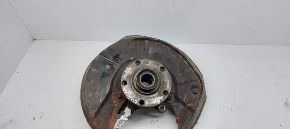 Audi A6 S6 C5 4B Rear wheel hub