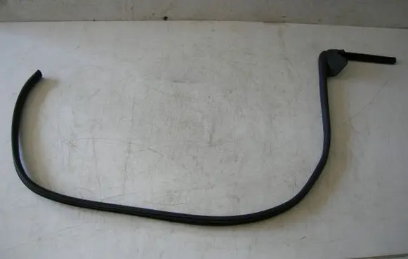 Chevrolet Camaro Front door rubber seal 