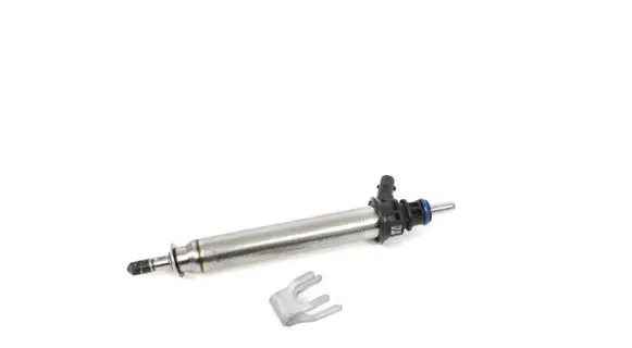 Mercedes-Benz C W205 Fuel injector A2560700187 0261500397