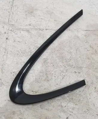 Porsche Cayenne (9Y0 9Y3) Rear side glass trim 9Y0853346B 9Y3827520
