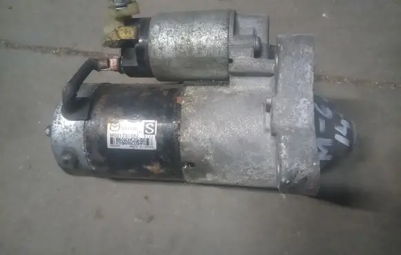 Mazda 6 Starter motor SH1B M001T81582
