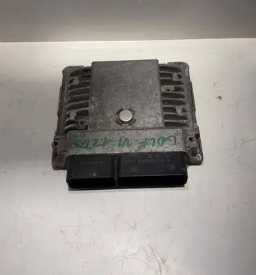 Volkswagen Golf VI Engine control unit/module 03F906070BJ