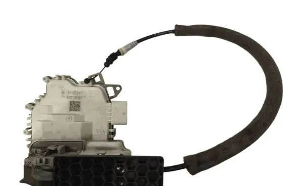Porsche Macan (95B) Rear door lock 8K0839016F