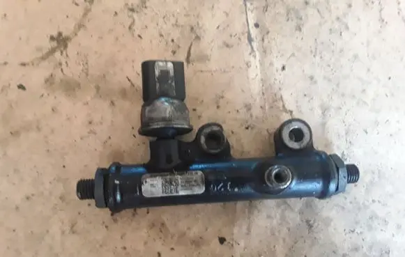 Peugeot 407 Fuel main line pipe A2C20001297 5WS40128 4R8Q9C066AE