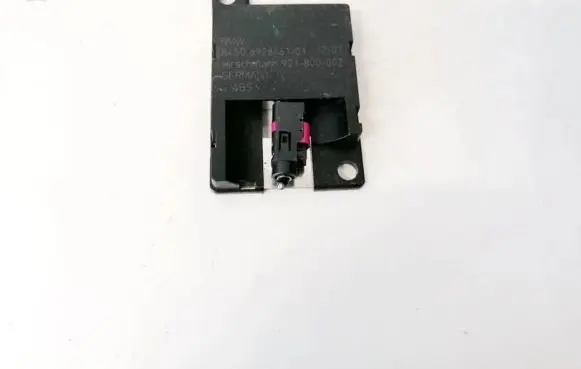BMW 5 E60 E61 Antenna control unit 84506928461 84506928461-01