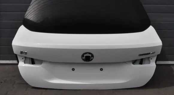BMW i4 Tailgate/trunk/boot lid
