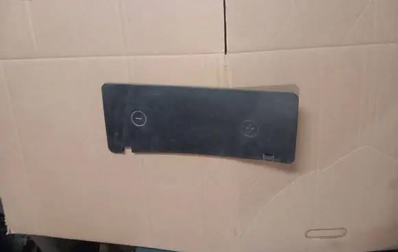 Audi A6 S6 C5 4B Battery box tray cover/lid 4B1819422