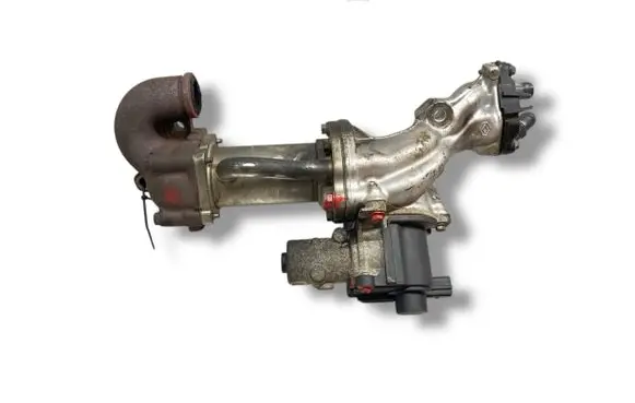 Renault Modus EGR valve cooler 8200729078 070907