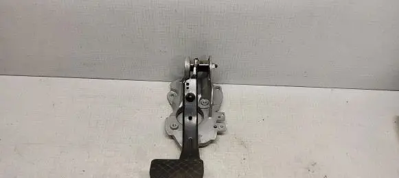 Volkswagen Caddy Brake pedal 1T2723057L 1K2721117