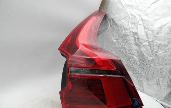 Volvo XC60 Rear/tail lights 32404793 P01292906