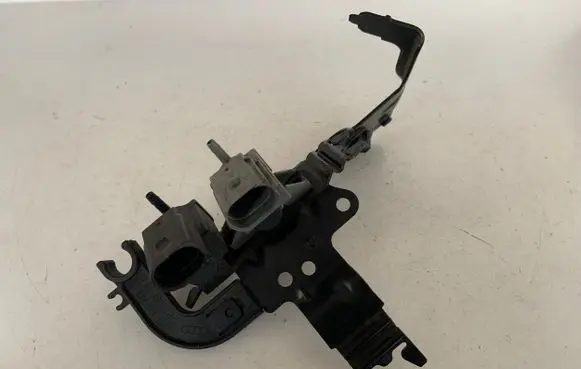 Audi A6 S6 C7 4G Turbo solenoid valve 037906283C 079906283D 06E133520F