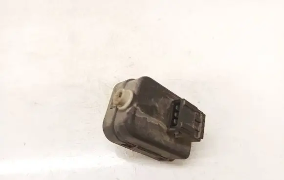 Toyota RAV 4 (XA30) Headlight level adjustment motor 89036766
