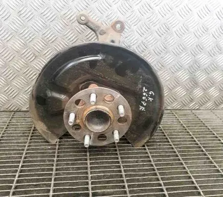 Toyota C-HR I Rear wheel hub